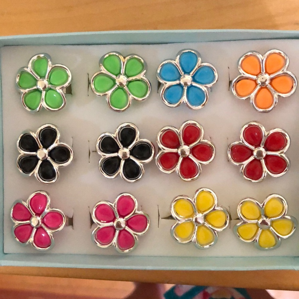 🌟Colorful Flower Rings 🌟